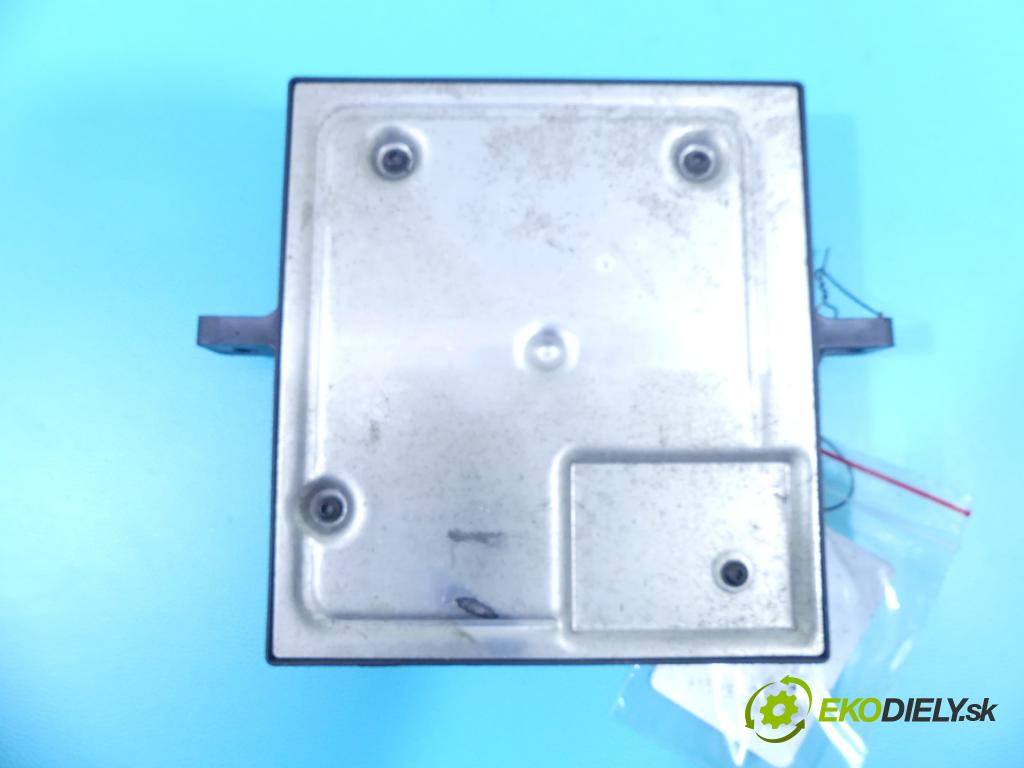 Audi A4 B7 2004-2008 1.8 T 163 HP manual 120 kW 1781 cm3 5- modul riadiaca jednotka 8E0907279M (Ostatné)