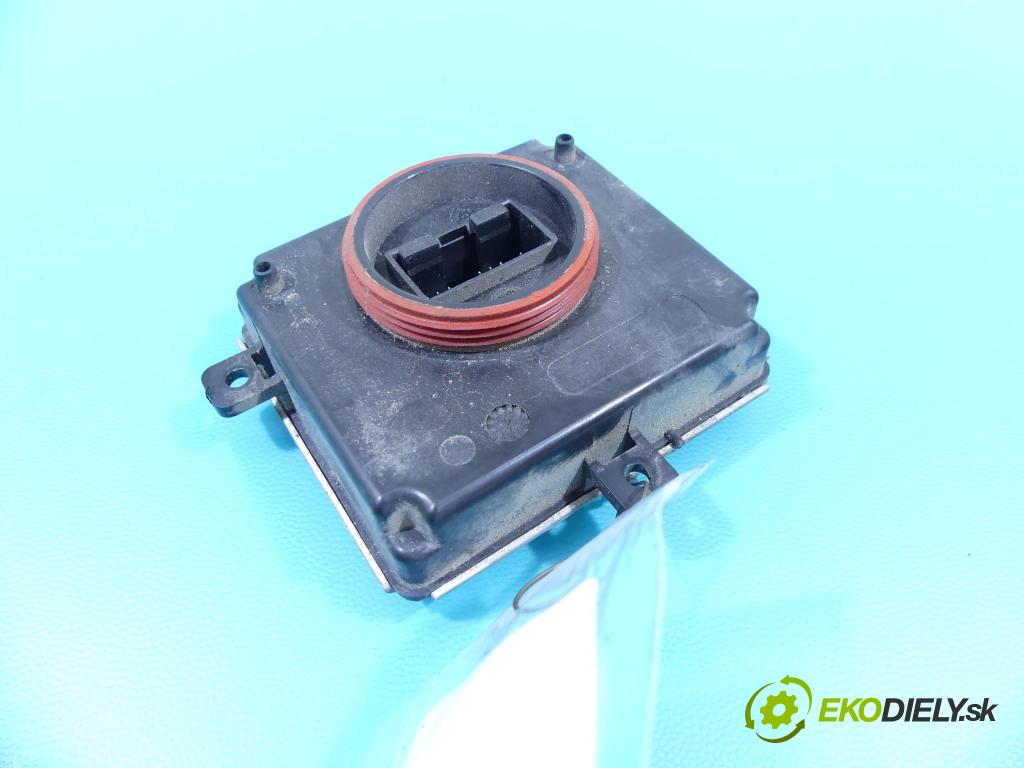 Audi A6 C7 2011-2018 2.0 TFSI 211KM automatic 155 kW 1984 cm3 4- střídač: xenon 4G0907697D (Riadiace jednotky xenónu)