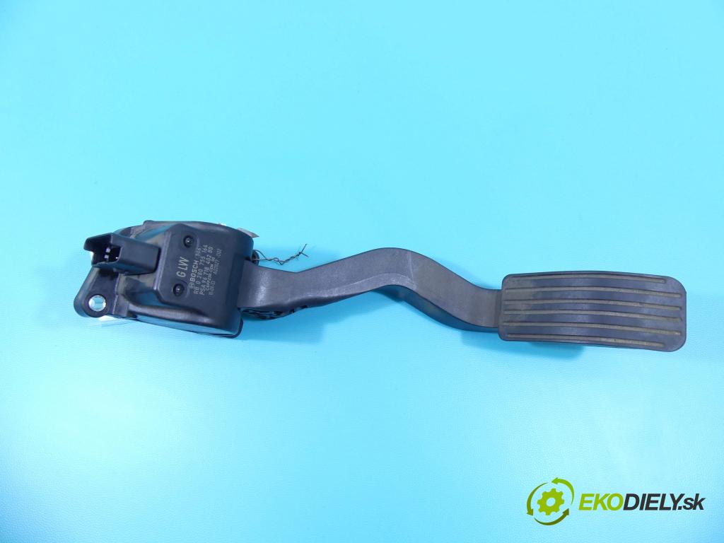 Citroen C4 II 2010-2017 1.6 hdi 92 HP manual 68 kW 1560 cm3 5- pedále 0280755164 (Pedále)