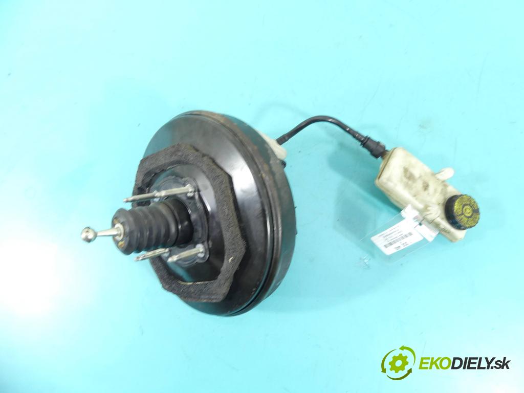 Citroen C4 II 2010-2017 1.6 hdi 92 HP manual 68 kW 1560 cm3 5- servo brzdové 9680931580