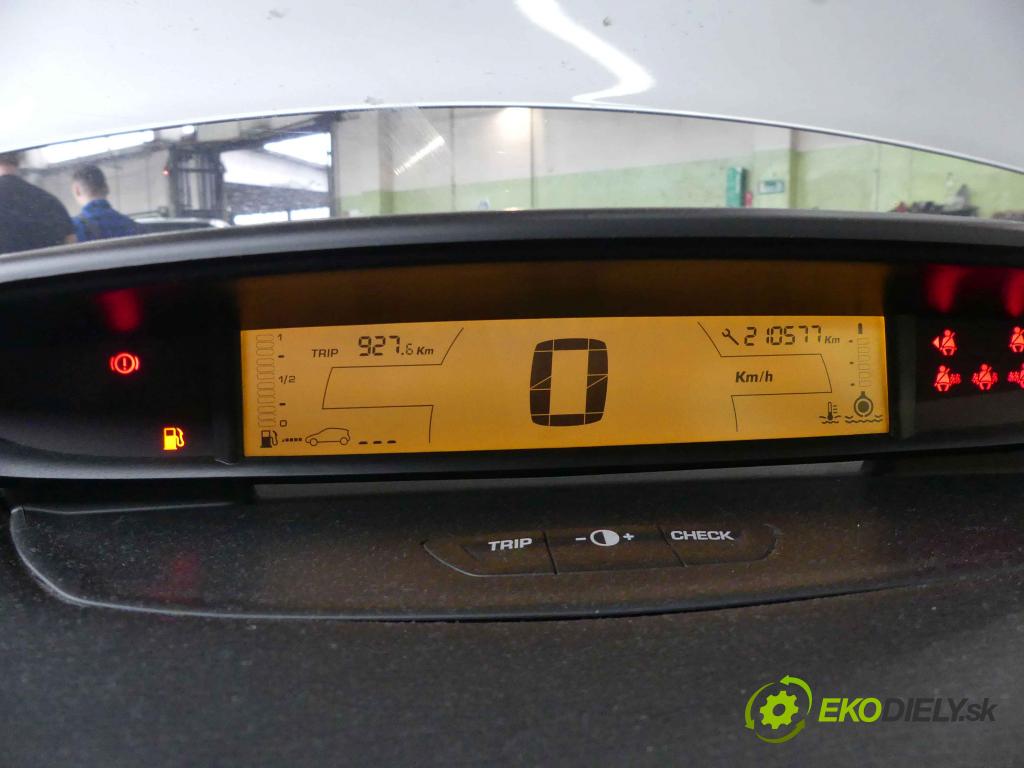 Citroen C4 I 2004-2011 1.4 16v 88 HP manual 65 kW 1360 cm3 5- prístrojovka/ budíky 96572391ZD (Prístrojové dosky, displeje)