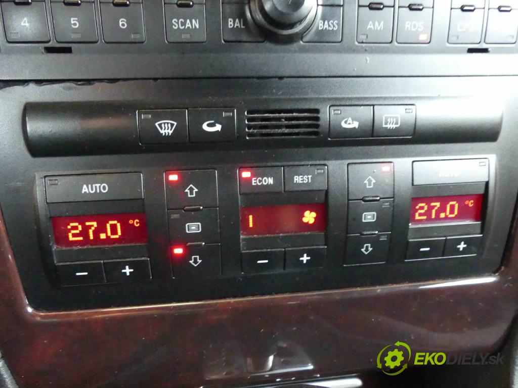 Audi A8 D2 1994-2002 2.8 V6 193 HP automatic 142 kW 2771 cm3 4- panel kúrenia 4D0820043M