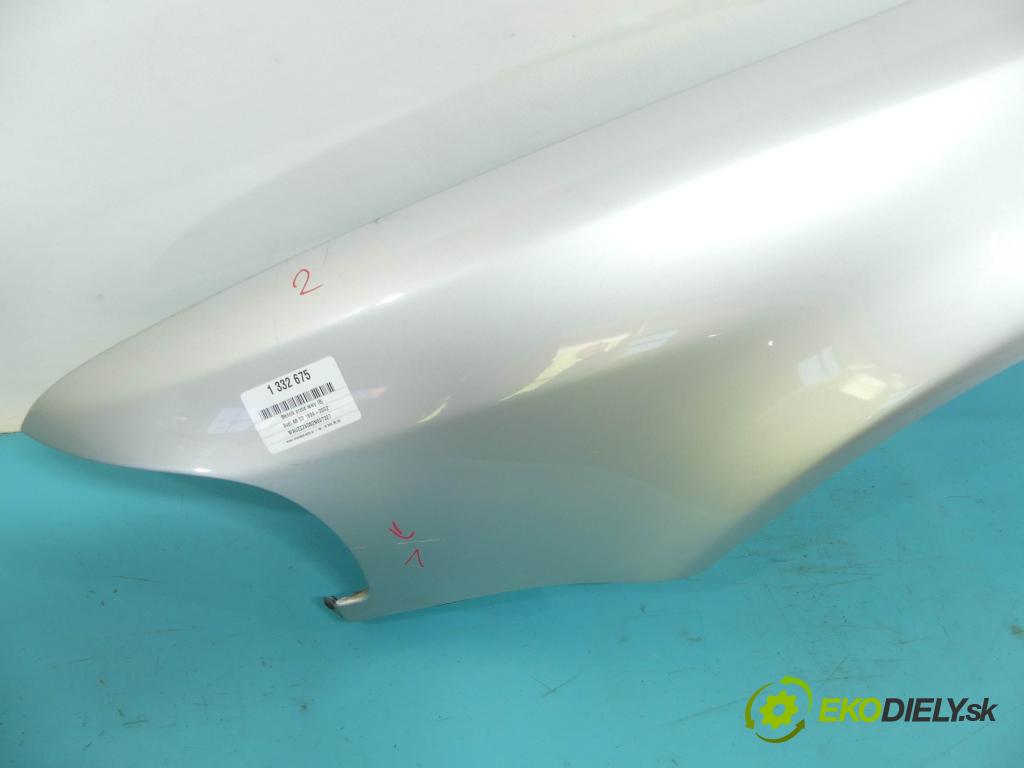 Audi A8 D2 1994-2002 2.8 V6 193 hp automatic 142 kW 2771 cm3 4- blatnik přední levý  (Predné ľavé)