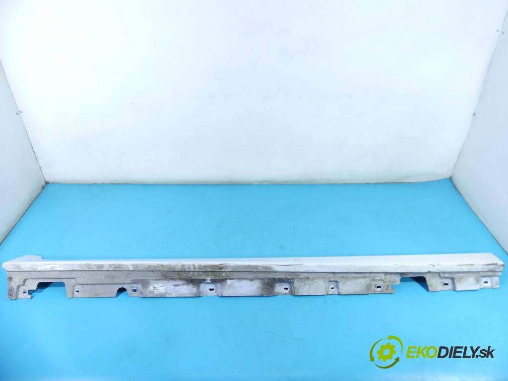 Bmw 5 F10 2010-2017 2.0d 184 hp automatic 135 kW 1995 cm3 4- lišta práh: pravé 7207094 (Prahová lišta)