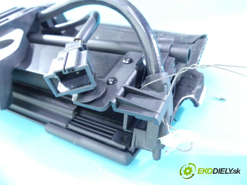 Audi A6 C7 2011-2018 2.0 TFSI 211KM automatic 155 kW 1984 cm3 4- roleta 4G5861325C (Rolety kufra)