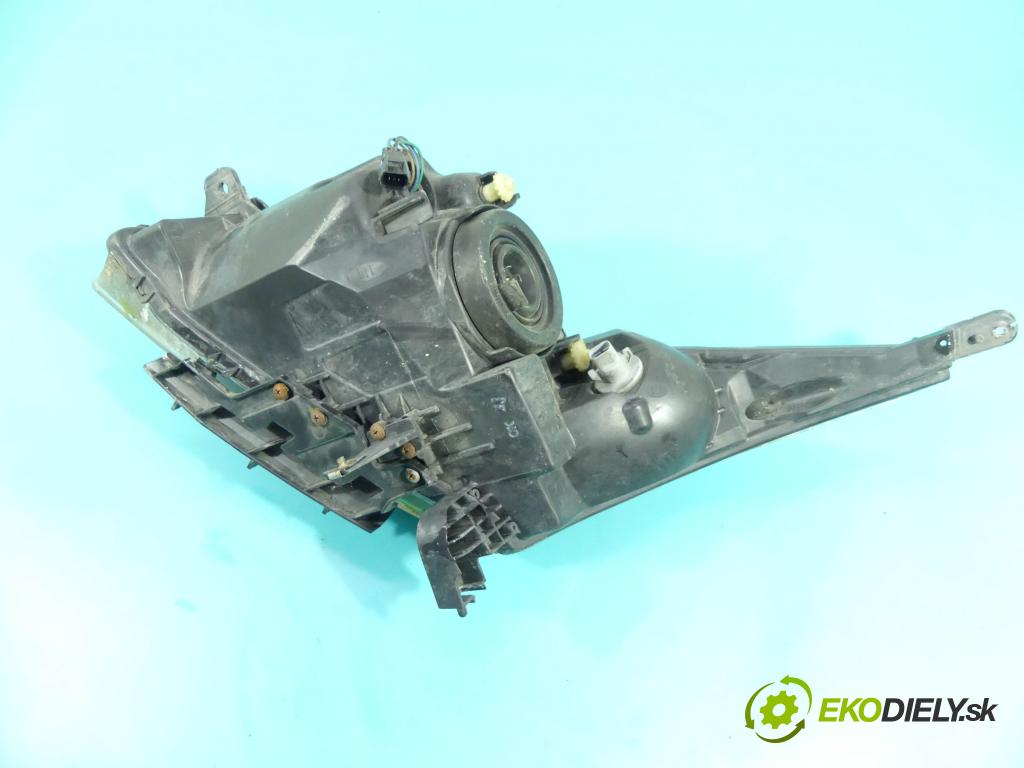 Chevrolet Cruze 2.0 VCDi: 150 HP manual 110 kW 1991 cm3 4- Reflektor: pravý  (Pravé)