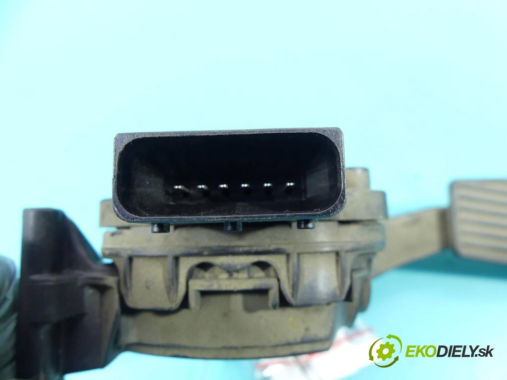 Chevrolet Cruze 2.0 VCDi: 150 HP manual 110 kW 1991 cm3 4- pedále 6PV009765-07 (Pedále)