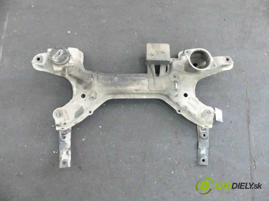 Seat Ibiza II 6K 1993-2002 1.9 tdi 110 hp manual 81 kW 1896 cm3 5- výztuha motoru 