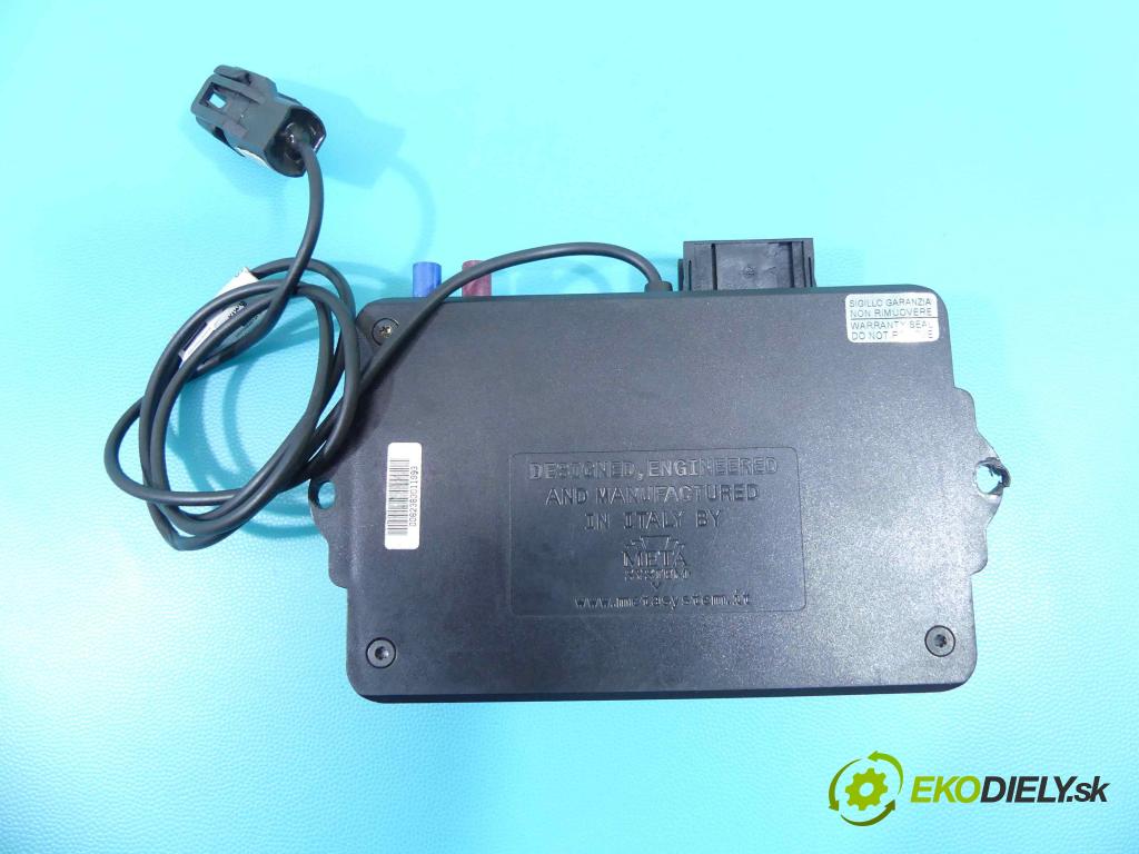 Bmw 5 F10 2010-2017 2.0 184hp automatic 135 kW 1995 cm3 4- modul riadiaca jednotka A6000813 (Ostatné)