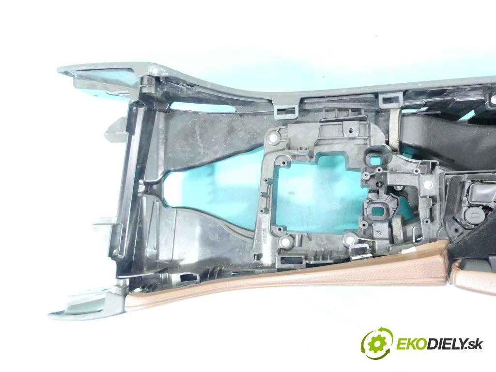 Bmw 5 F10 2010-2017 2.0 184hp automatic 135 kW 1995 cm3 4- operadlo 9206677 (Lakťové opierky)