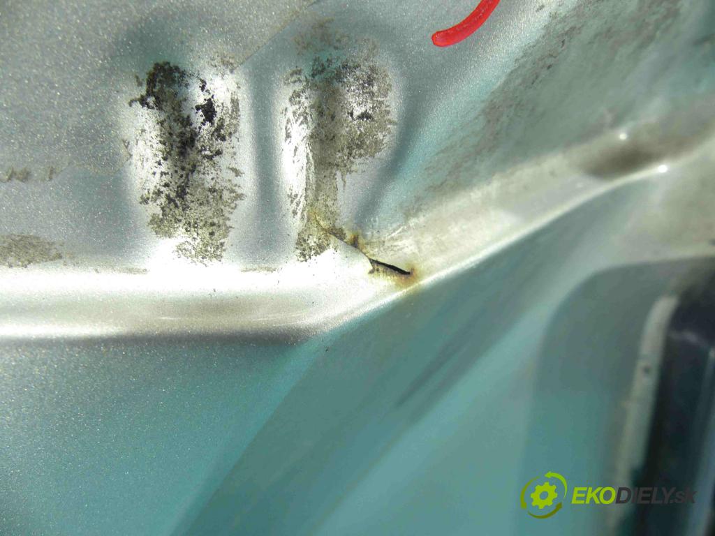 Mitsubishi Outlander II 2006-2013 2.2 DI-D 156 hp manual 115 kW 2179 cm3 5- zadní kufrové dveře  (Zadní kapoty)