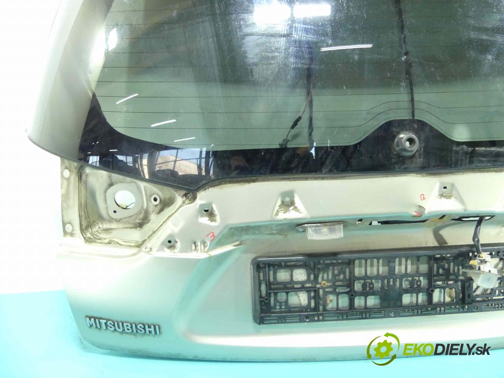 Mitsubishi Outlander II 2006-2013 2.2 DI-D 156 hp manual 115 kW 2179 cm3 5- zadní kufrové dveře  (Zadní kapoty)