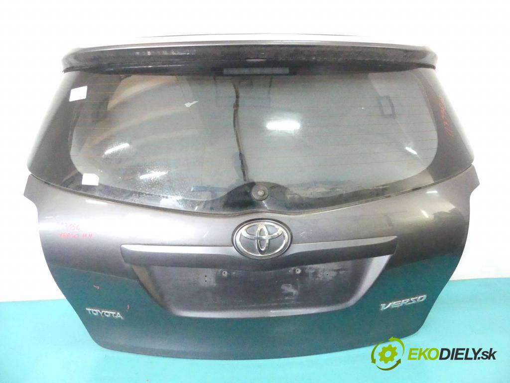 Toyota Verso 2009-2018 2.0 D4D 126 HP manual 93 kW 1998 cm3 5- zadna kufor  (Zadné kapoty)