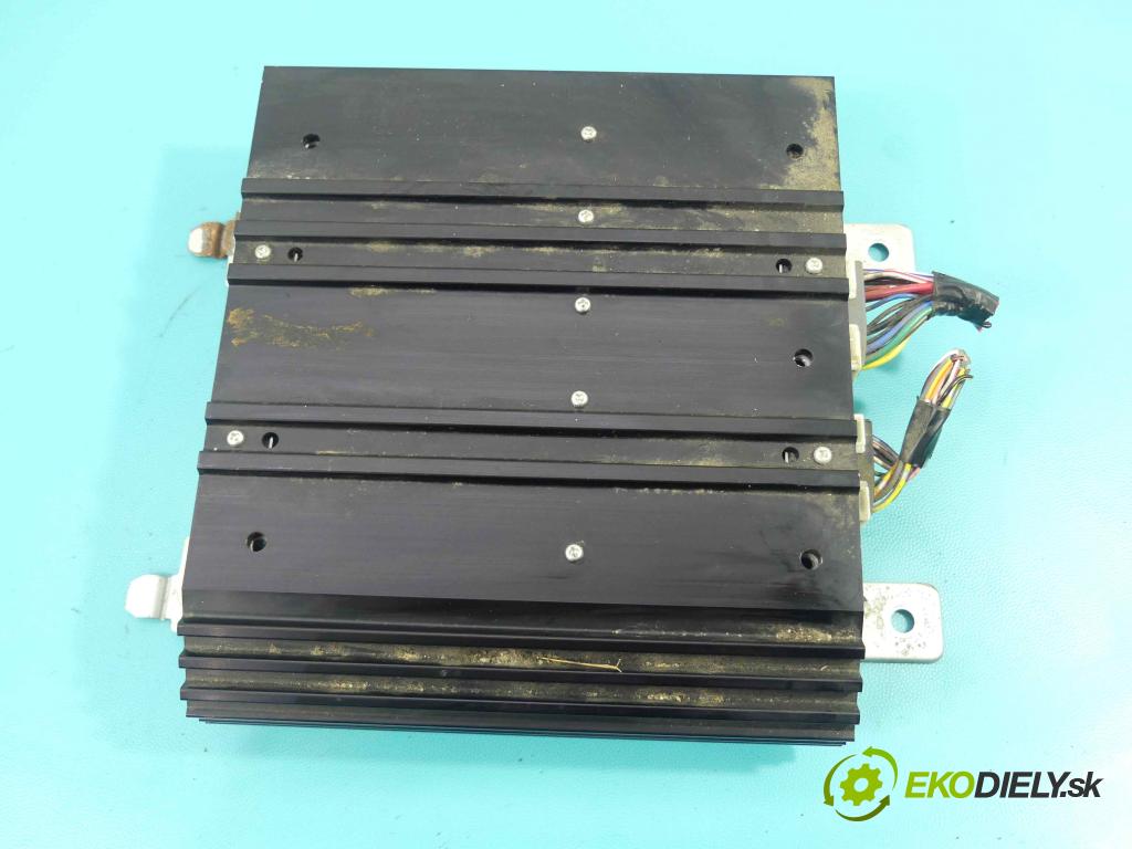 Mitsubishi Outlander II 2006-2013 2.2 DI-D 156 HP manual 115 kW 2179 cm3 5- Zesilovač: 8701A230 (Zosilňovače)