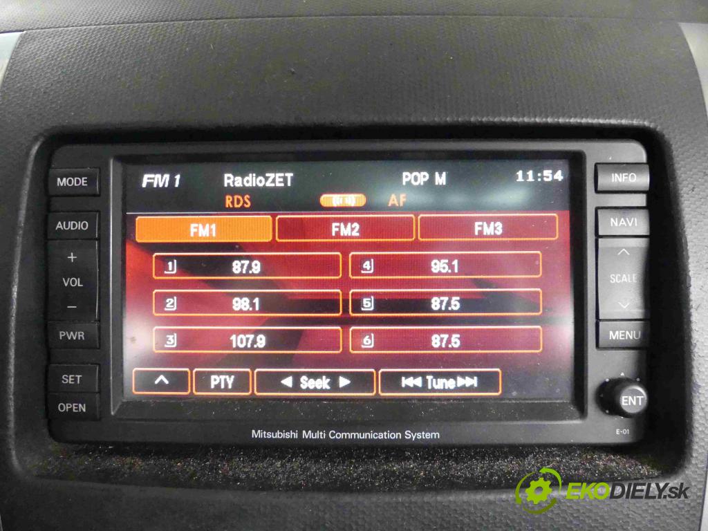 Mitsubishi Outlander II 2006-2013 2.2 DI-D 156 HP manual 115 kW 2179 cm3 5- Radio originál 8750A070