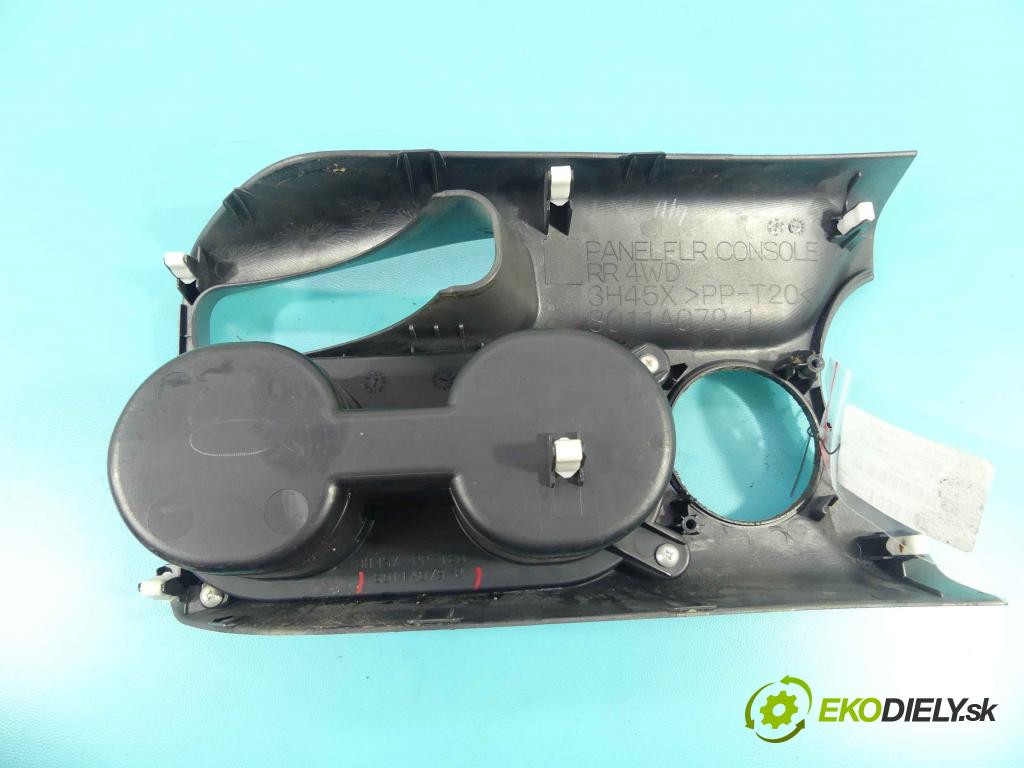 Mitsubishi Outlander II 2006-2013 2.2 DI-D 156 HP manual 115 kW 2179 cm3 5- Rukojeť: na nápoje: 8011A079-1 (Úchyty, držiaky na nápoje)