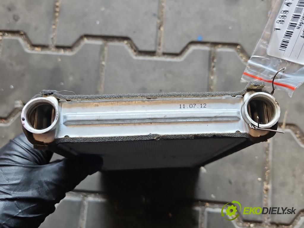 Audi A6 C7 2011-2018 2.0 TFSI 211KM automatic 155 kW 1984 cm3 4- radiátor  (Radiátory topení)