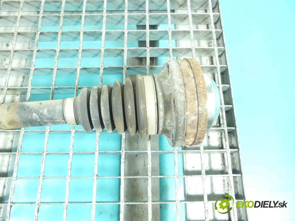 Audi A6 C7 2011-2018 2.0 TFSI 211KM automatic 155 kW 1984 cm3 4- poloos ľavé 8R0501203C (Poloosy)