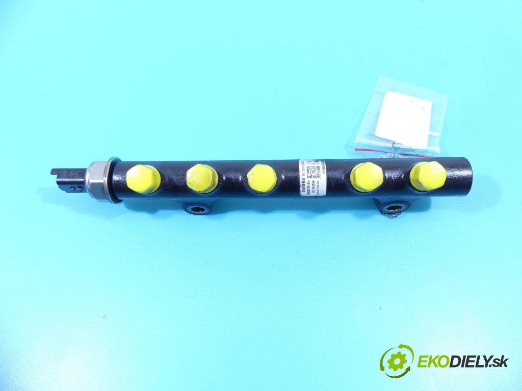 Citroen C4 II 2010-2017 1.6 hdi 92 HP manual 68 kW 1560 cm3 5- lišta vstrekovacia 9685297580-02 (Vstrekovacie lišty)