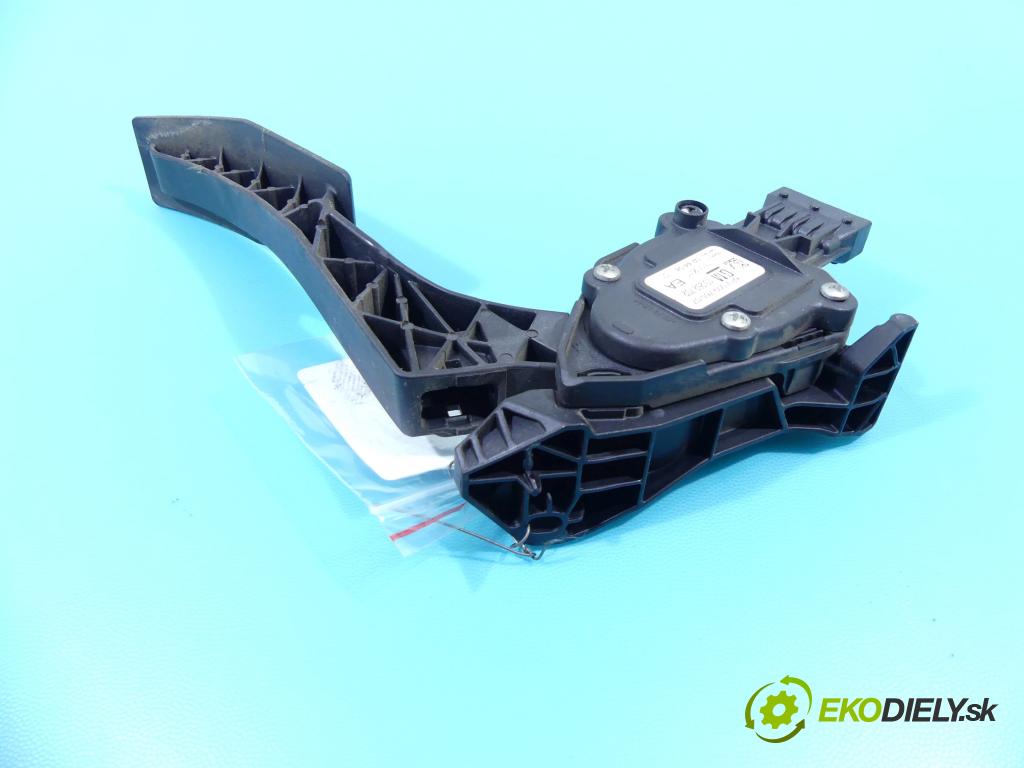 Opel Astra IV 2009-2015 1.7 cdti 110 HP manual 81 kW 1686 cm3 5- pedále 13252702 (Pedále)