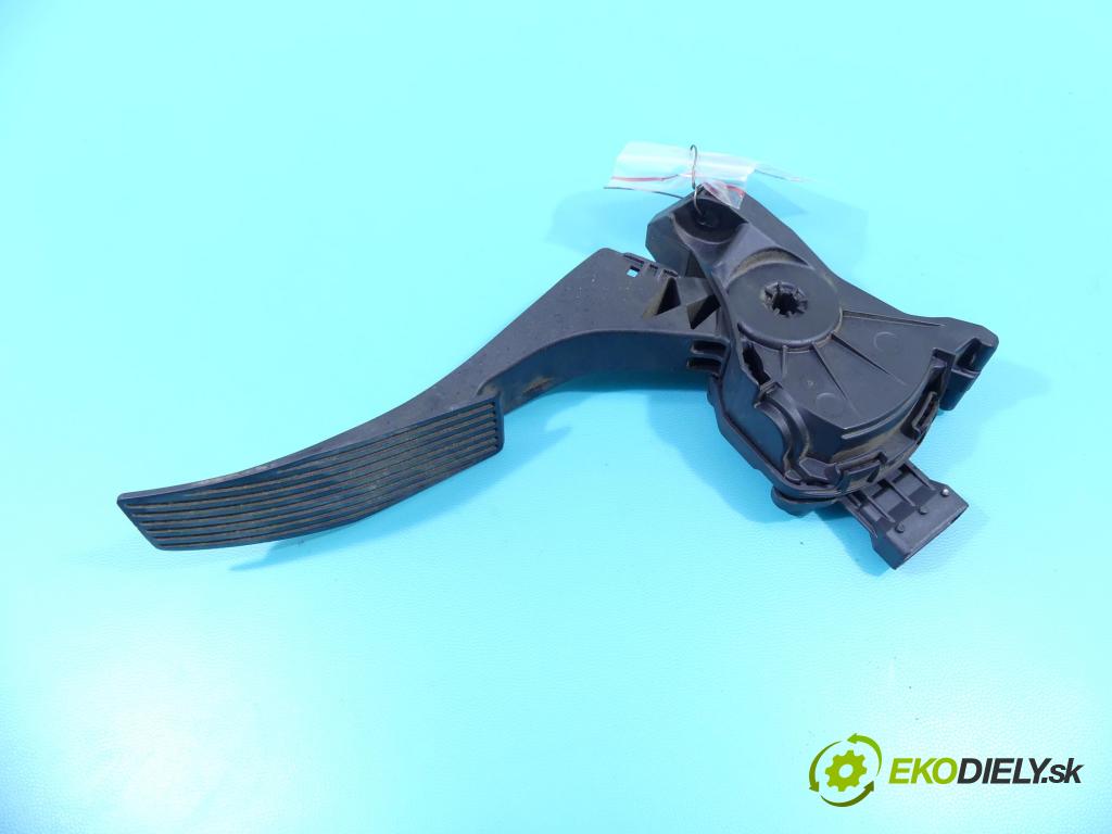 Opel Astra IV 2009-2015 1.7 cdti 110 HP manual 81 kW 1686 cm3 5- pedále 13252702 (Pedále)