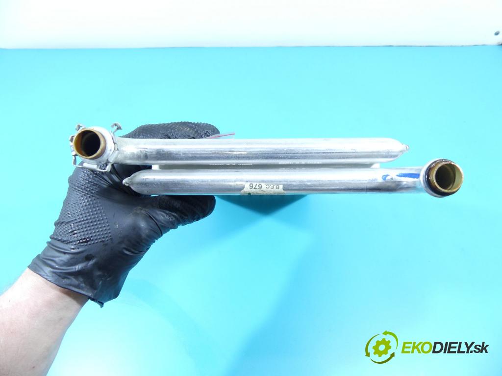 Mercedes Sprinter II 906 2006-  2.1 cdi 163 hp automatic 120 kW 2143 cm3 5- radiátor  (Radiátory topení)