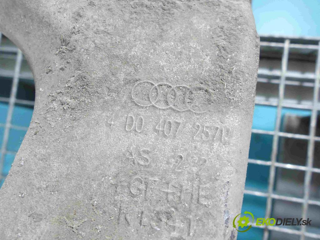 Audi A8 D2 1994-2002 2.8 V6 193 HP automatic 142 kW 2771 cm3 4- náboj ľavé 4D0407257M (Náboje)