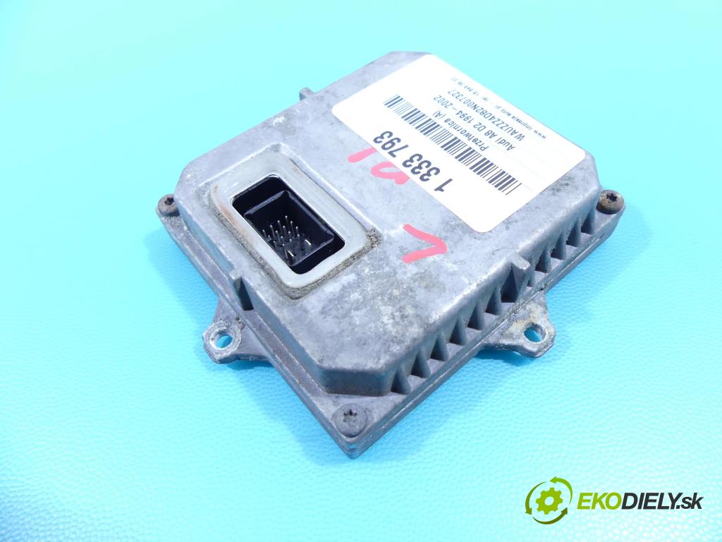 Audi A8 D2 1994-2002 2.8 V6 193 HP automatic 142 kW 2771 cm3 4- střídač: xenon 1307329066 (Riadiace jednotky xenónu)