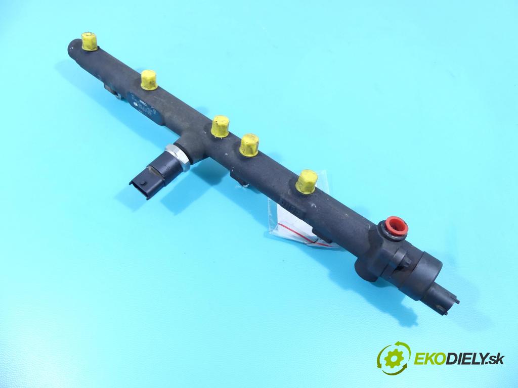 Kia Carens II 2002-2006 2.0 crdi 112KM manual 82,5 kW 1991 cm3 5- lišta vstrekovacia 0445214026 (Vstrekovacie lišty)