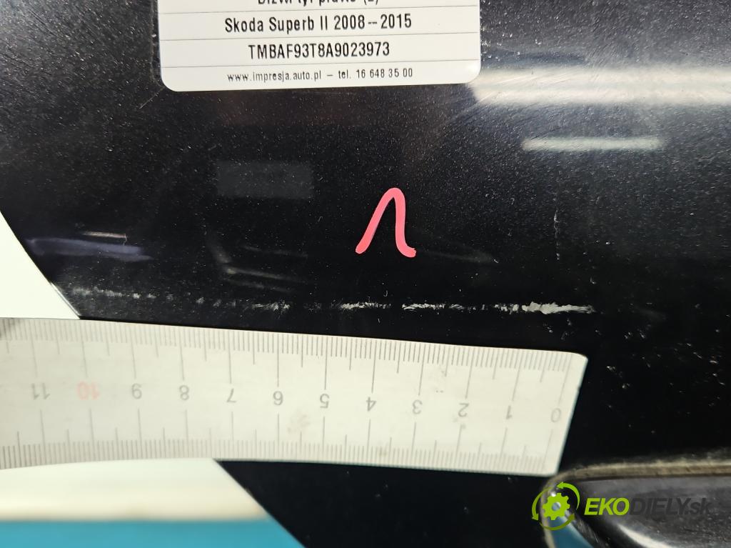 Skoda Superb II 2008-2015 2.0 tdi 170 HP automatic 125 kW 1968 cm3 4- dvere zadné pravé  (Kľučka dverí ostatné)