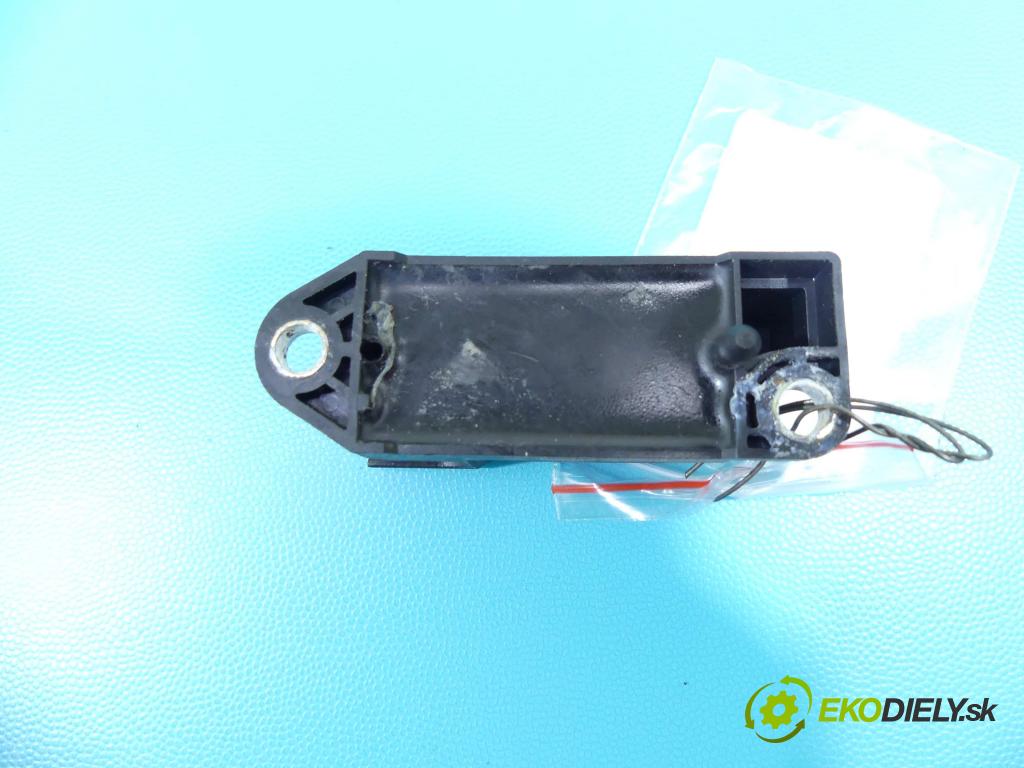 Vw Passat B5 1995-2005 1.9 tdi 90 HP manual 66 kW 1896 cm3 5- snímač šokovat: 1J0909606N (Snímače nárazu)