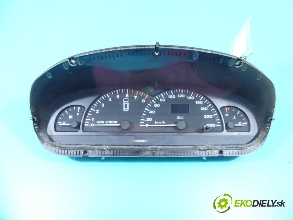 Fiat Marea 1,8.0 16v 113 HP manual 83 kW 1747 cm3 4- prístrojovka/ budíky  (Prístrojové dosky, displeje)
