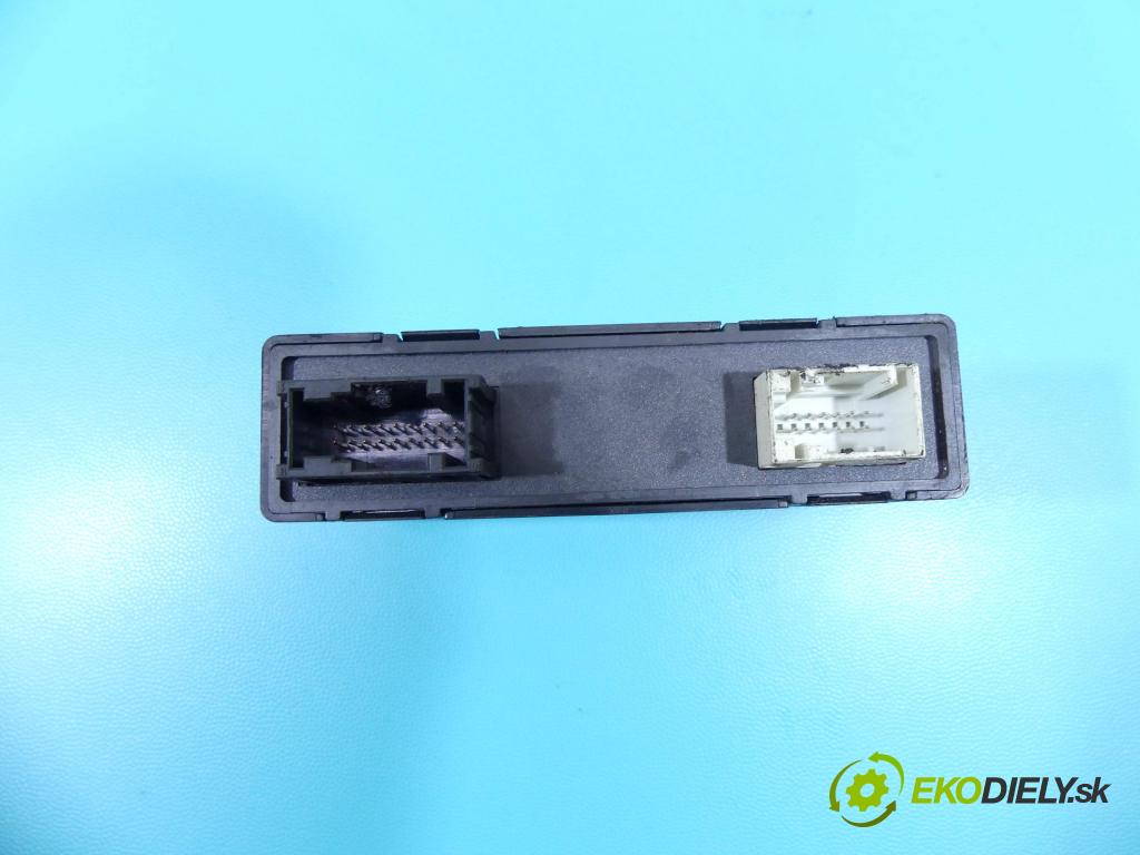 Opel Vectra C 2002-2008 1.9 cdti 150 HP manual 110 kW 1910 cm3 5- modul riadiaca jednotka 0263004031 (Ostatné)