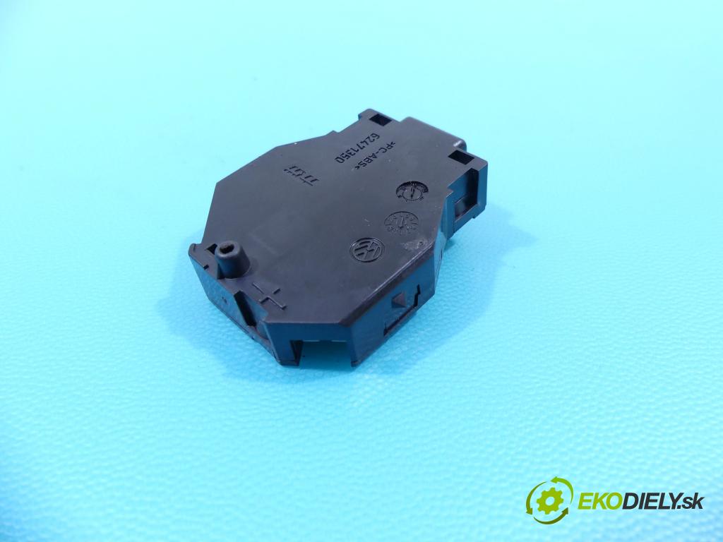 Vw Touareg II 2010-2018 3.0 tdi 245KM automatic 180 kW 2999 cm3 5- modul riadiaca jednotka 7P6959542 (Ostatné)