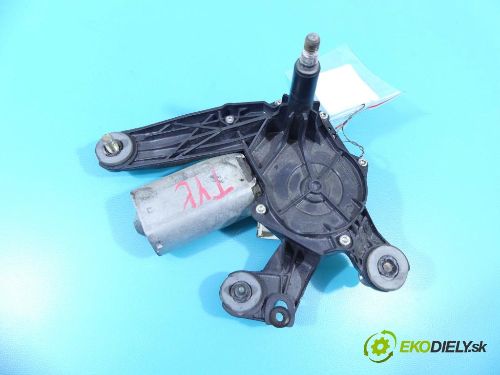 Citroen Xsara Picasso 2.0 hdi 90 HP manual 66 kW 1997 cm3 5- motor stieračov zadné 9631473680