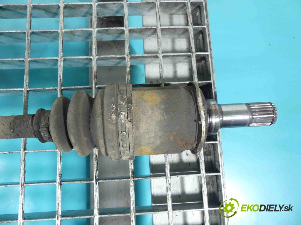 Honda CR-V I 1995-2001 2.0 16v 147 HP automatic 108 kW 1973 cm3 5- poloos ľavé  (Poloosy)