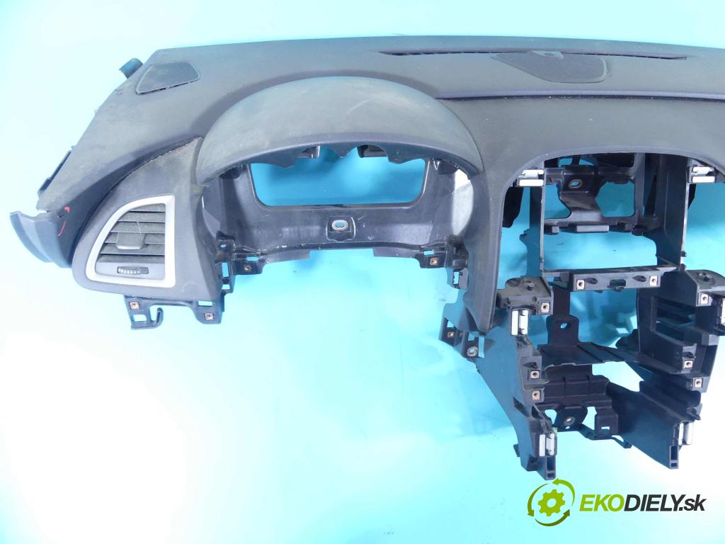 Opel Astra IV 2009-2015 1.7 cdti 110 HP manual 81 kW 1686 cm3 5- kokpit,pristrojová doska rozdeľovacia