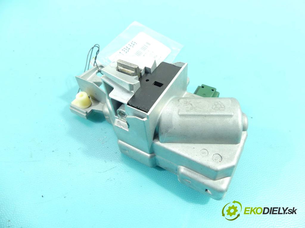 Volvo V60 I 2010-2018 2.0 D3 163 HP automatic 120 kW 1984 cm3 5- Blokáda: řízení: 7G9N-3F880-DE (Ostatné)