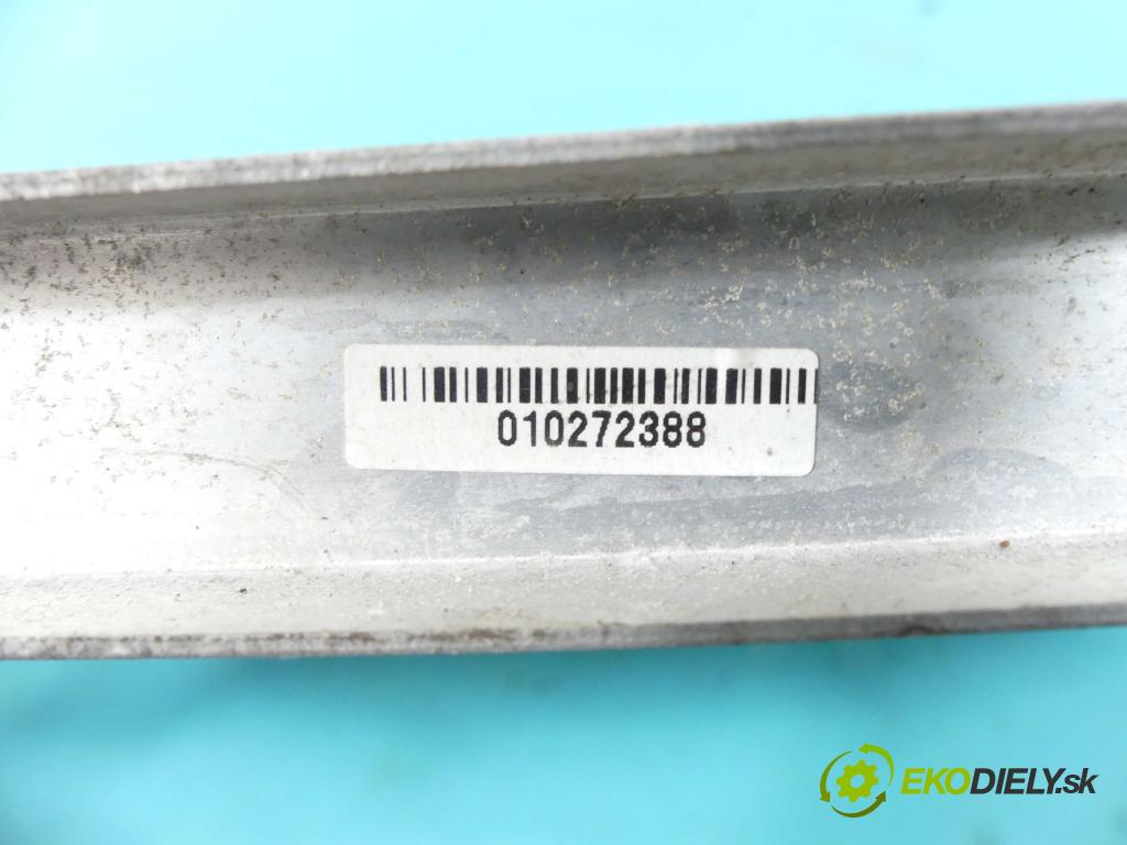 Toyota Auris I 2006-2013 2.0 D4D 126 HP manual 93 kW 1998 cm3 5- chladič voda:  (Chladiče vody)