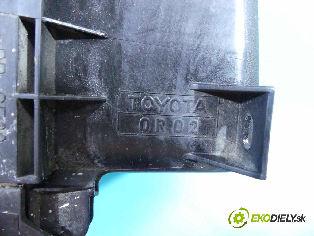 Toyota Auris I 2006-2013 2.0 D4D 126 HP manual 93 kW 1998 cm3 5- obal filtra vzduchu  (Obaly filtrov vzduchu)