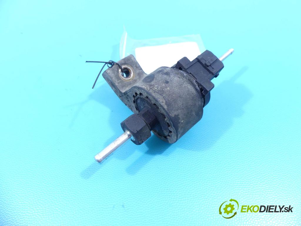 Mazda 5  2005-2010 2.0 citd 143 hp manual 105 kW 1998 cm3 5- čerpadlo paliva webasto 22451704 (Webasto ohřívače)