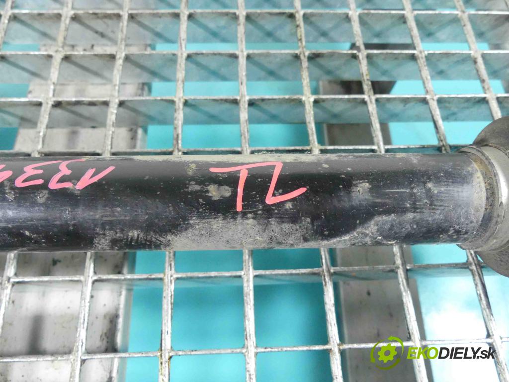 Vw Touareg II 2010-2018 3.0 tdi 245KM automatic 180 kW 2999 cm3 5- poloos ľavé 7P0501201 (Poloosy)