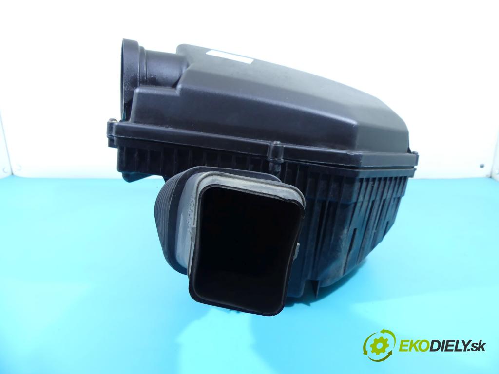 Volvo V60 I 2010-2018 2.0 D3 163 HP automatic 120 kW 1984 cm3 5- obal filtra vzduchu 30792196 (Obaly filtrov vzduchu)
