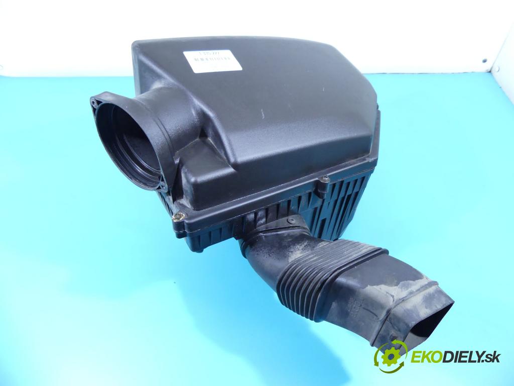 Volvo V60 I 2010-2018 2.0 D3 163 HP automatic 120 kW 1984 cm3 5- obal filtra vzduchu 30792196 (Obaly filtrov vzduchu)