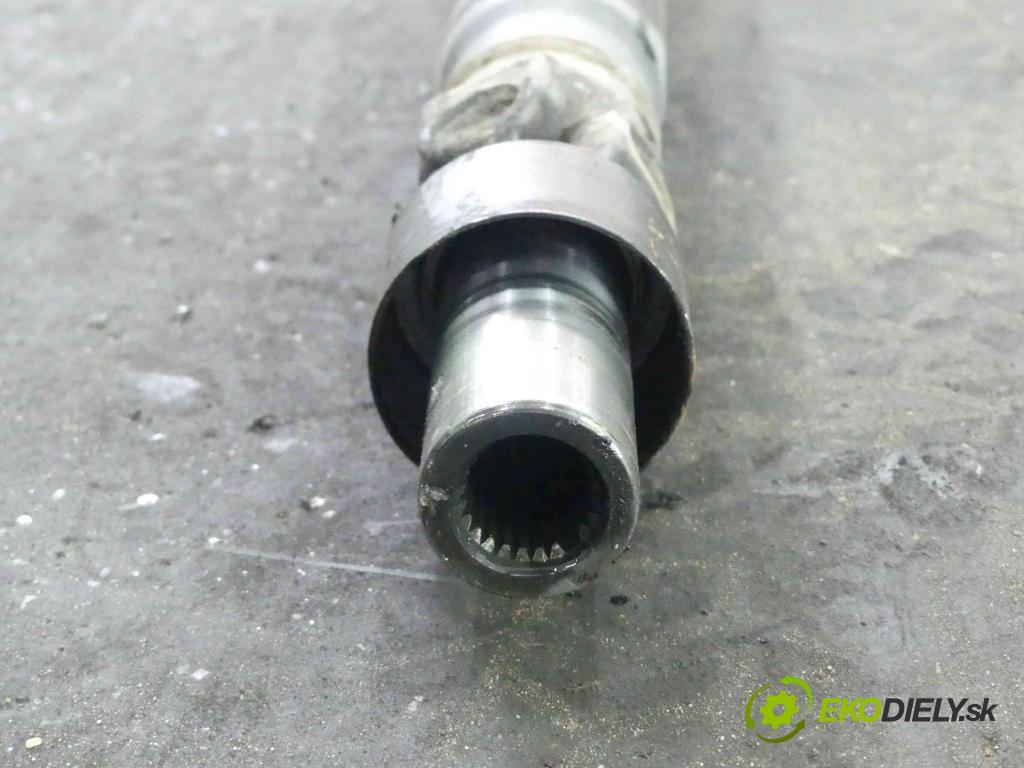 Mitsubishi Outlander II 2006-2013 2.2 DI-D 156 HP manual 115 kW 2179 cm3 5- Hřídel:  (Kardaňové hriadele)