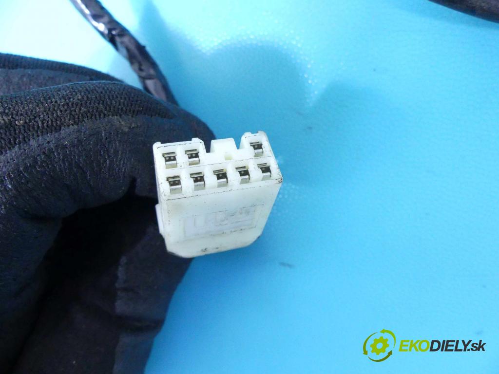 Toyota Auris I 2006-2013 2.0 D4D 126 HP manual 93 kW 1998 cm3 5- snímač parkovaní: PZ464-00425-02