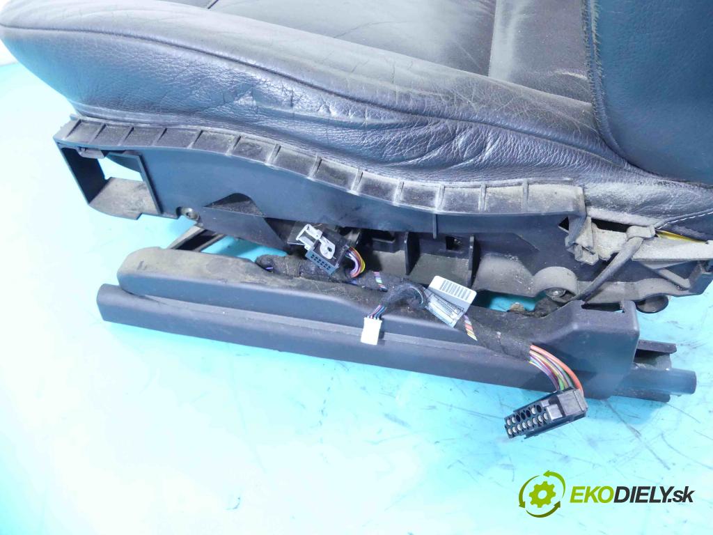 Bmw X5 E53 1999-2006 3.0 R6 231 HP automatic 170 kW 2979 cm3 5- Sedačka ľavý  (Sedačky, sedadlá)