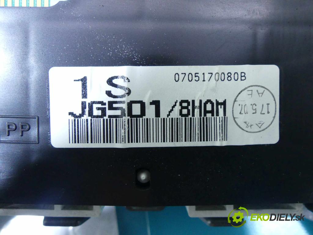 Nissan X-trail II T31 2008-2013 2.0 dci 150 HP manual 110 kW 1995 cm3 5- prístrojovka/ budíky 0705170080B (Prístrojové dosky, displeje)