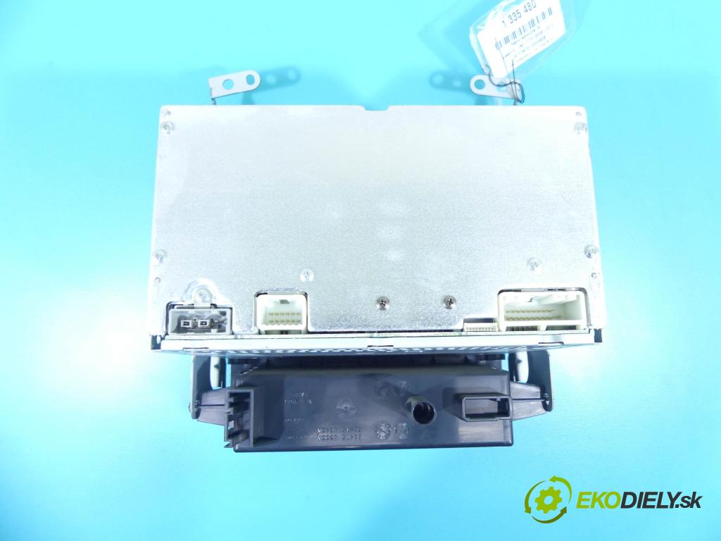 Nissan X-trail II T31 2008-2013 2.0 dci 150 hp manual 110 kW 1995 cm3 5- Radio továrna: 28185JH100