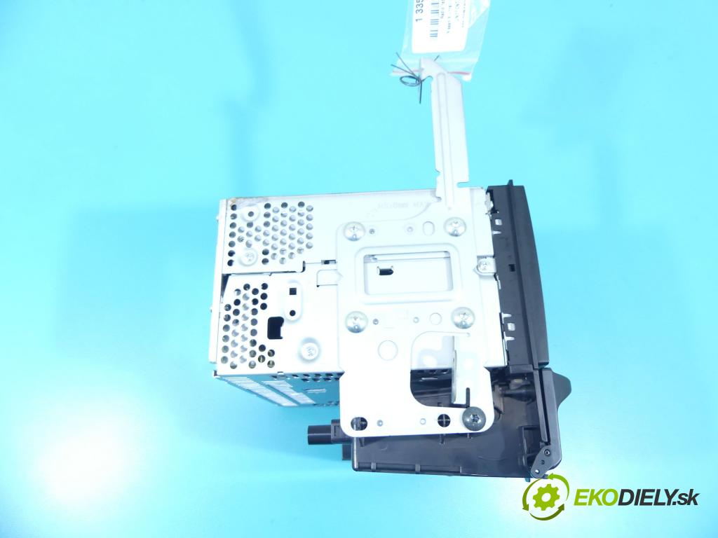 Nissan X-trail II T31 2008-2013 2.0 dci 150 hp manual 110 kW 1995 cm3 5- Radio továrna: 28185JH100